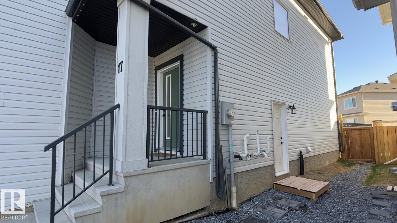 17 Dalquist Ba, Leduc, Alberta  T6L 5K2 - Photo 2 - E4465518