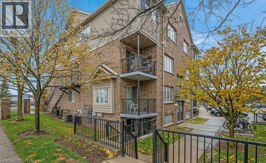 12 Holborn Drive Unit# B14, Kitchener, Ontario  N2A 0A4 - Photo 1 - 40784316