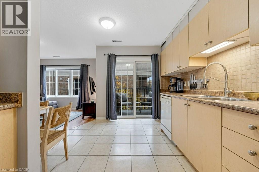 12 Holborn Drive Unit# B14, Kitchener, Ontario  N2A 0A4 - Photo 11 - 40784316