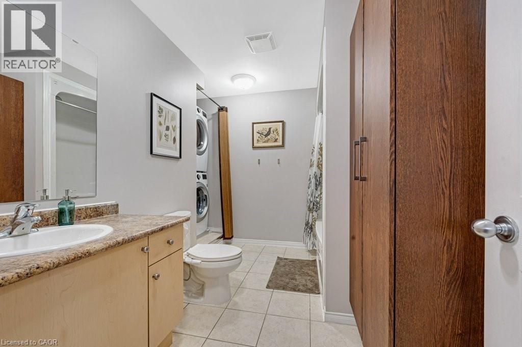 12 Holborn Drive Unit# B14, Kitchener, Ontario  N2A 0A4 - Photo 22 - 40784316