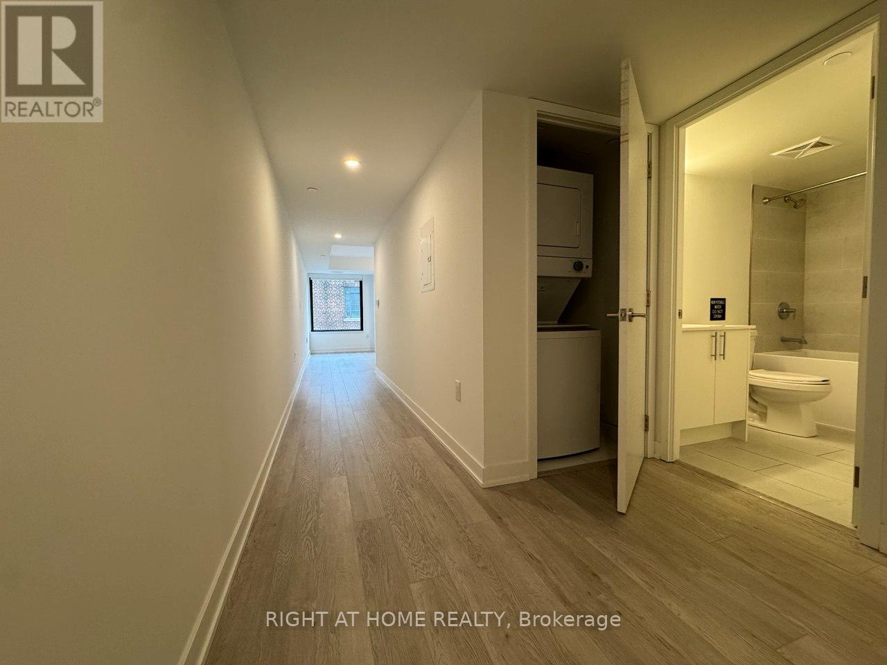 324 - 3 Strathgowan Avenue, Toronto, Ontario  M4N 1B8 - Photo 15 - C12539320