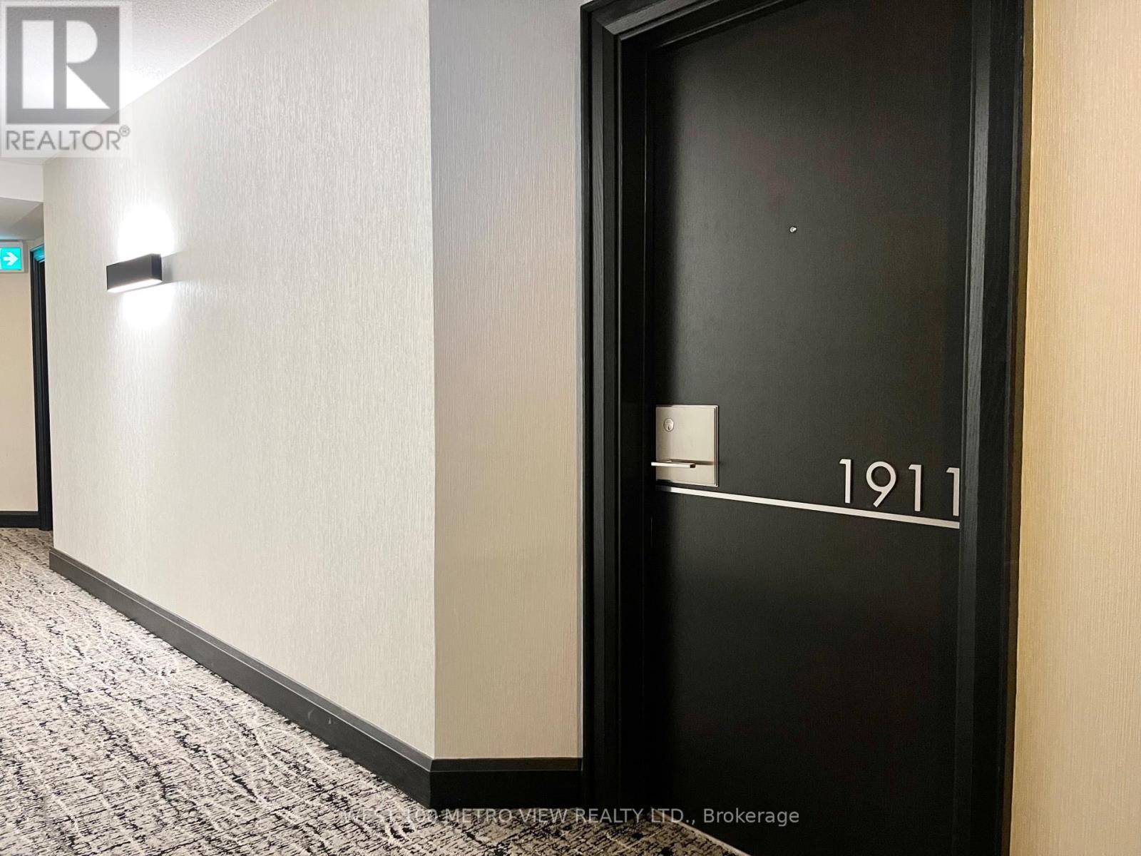 1911 - 25 The Esplanade, Toronto, Ontario  M5E 1W5 - Photo 7 - C12539356