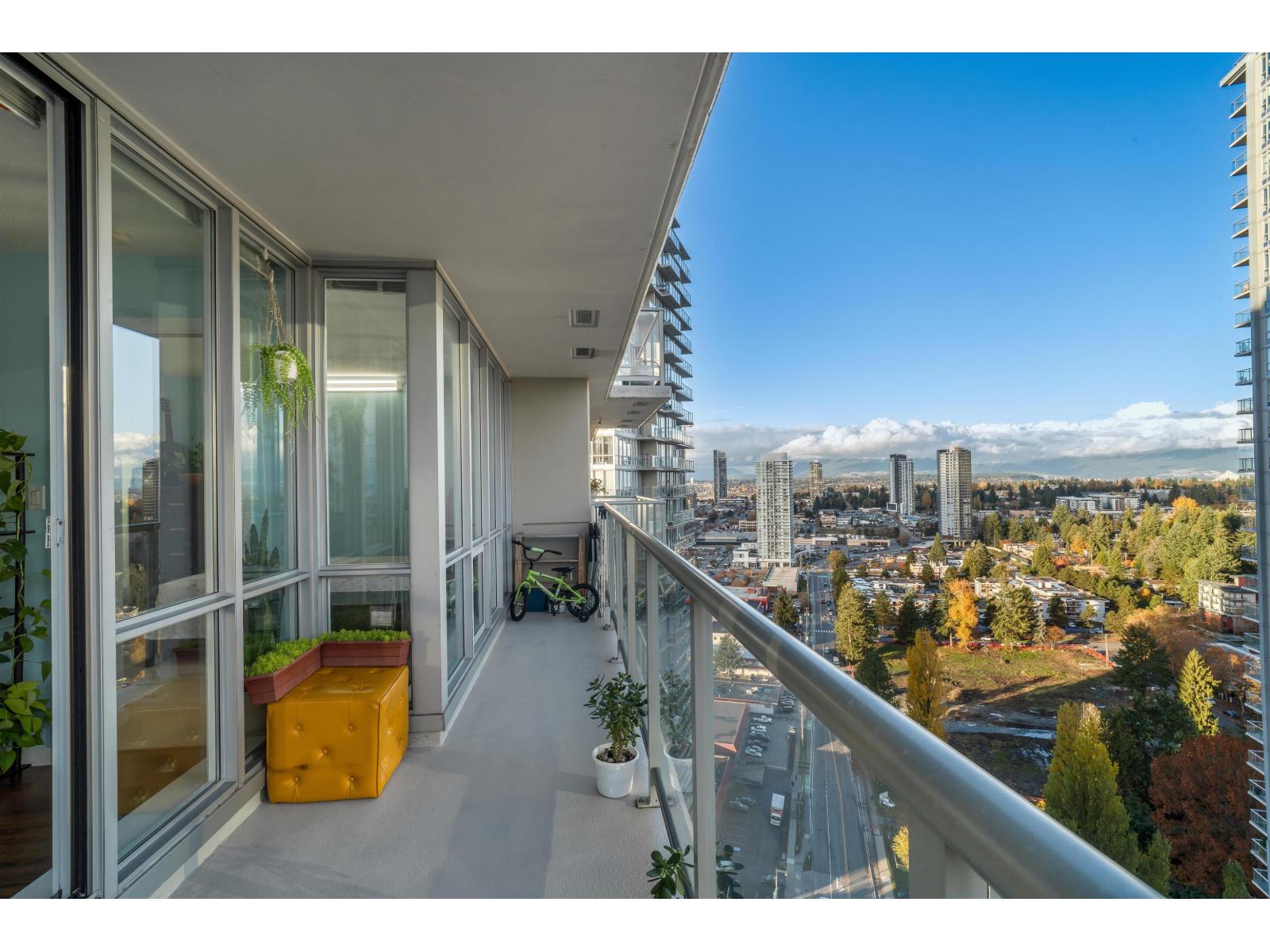 2704 9981 Whalley Boulevard, Surrey, British Columbia  V3T 0G6 - Photo 24 - R3066734