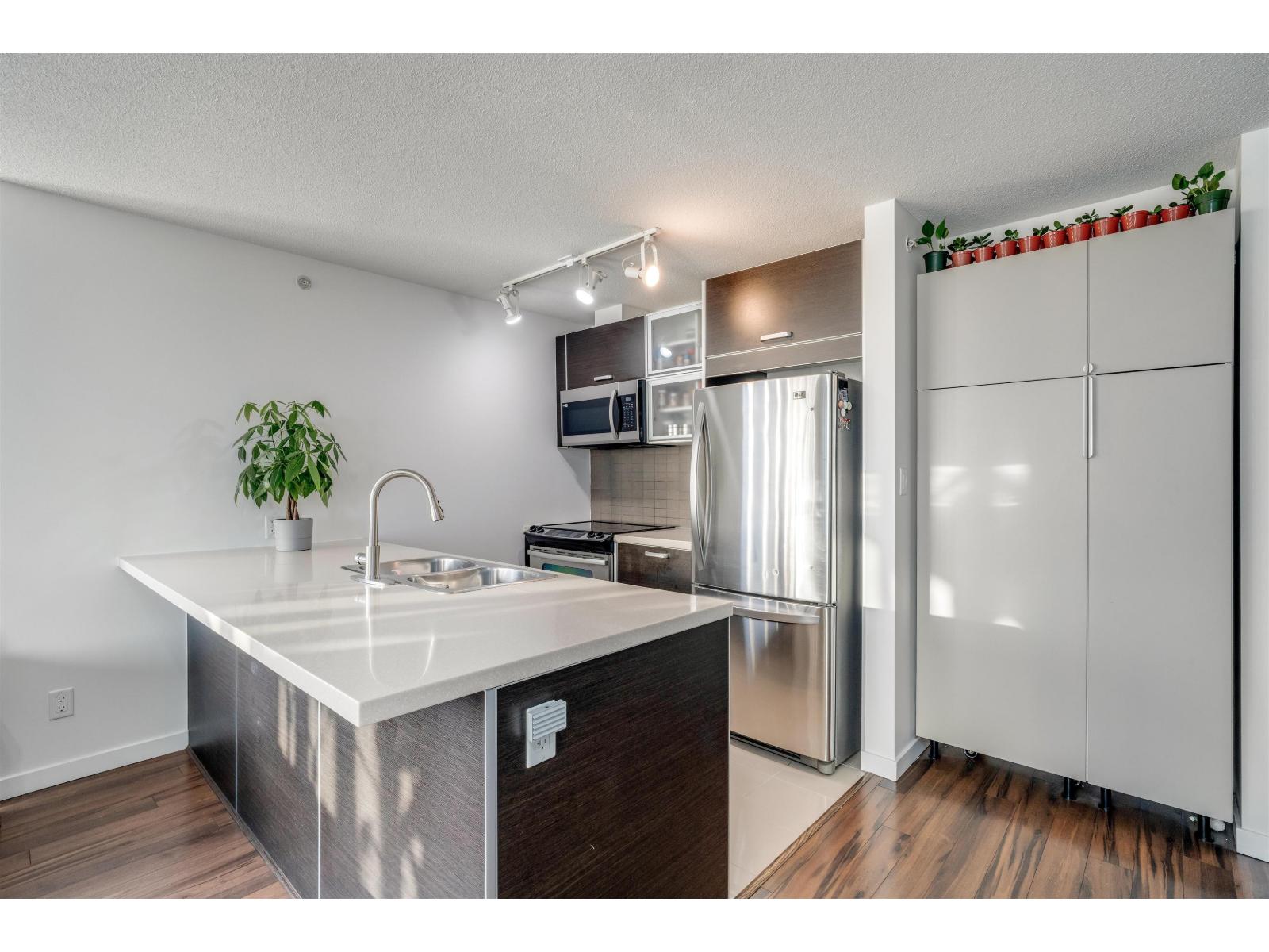 2704 9981 Whalley Boulevard, Surrey, British Columbia  V3T 0G6 - Photo 7 - R3066734