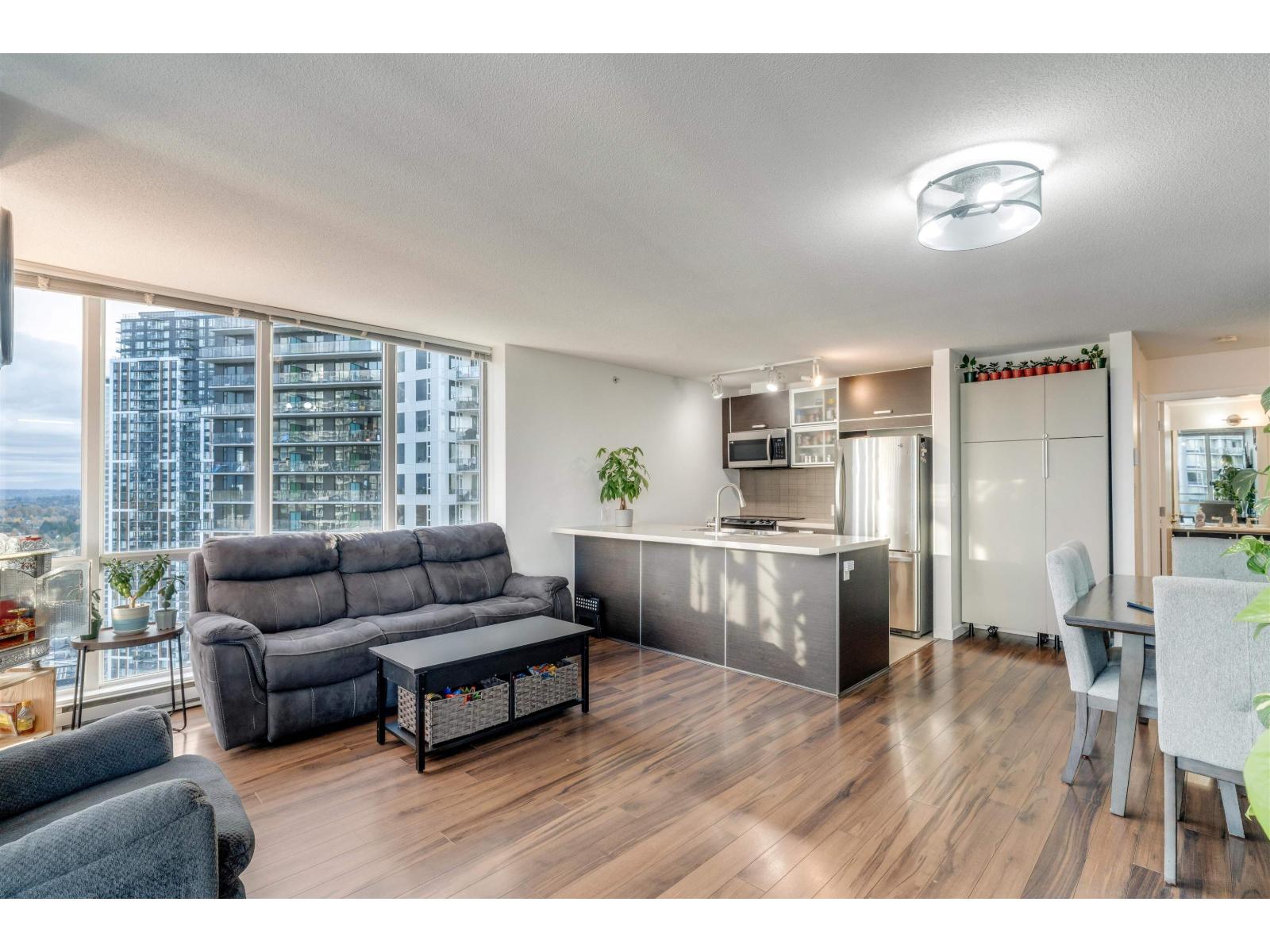 2704 9981 Whalley Boulevard, Surrey, British Columbia  V3T 0G6 - Photo 14 - R3066734