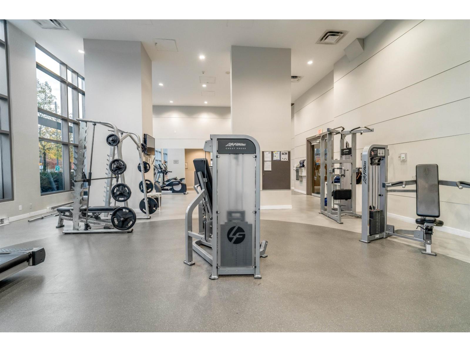 2704 9981 Whalley Boulevard, Surrey, British Columbia  V3T 0G6 - Photo 32 - R3066734