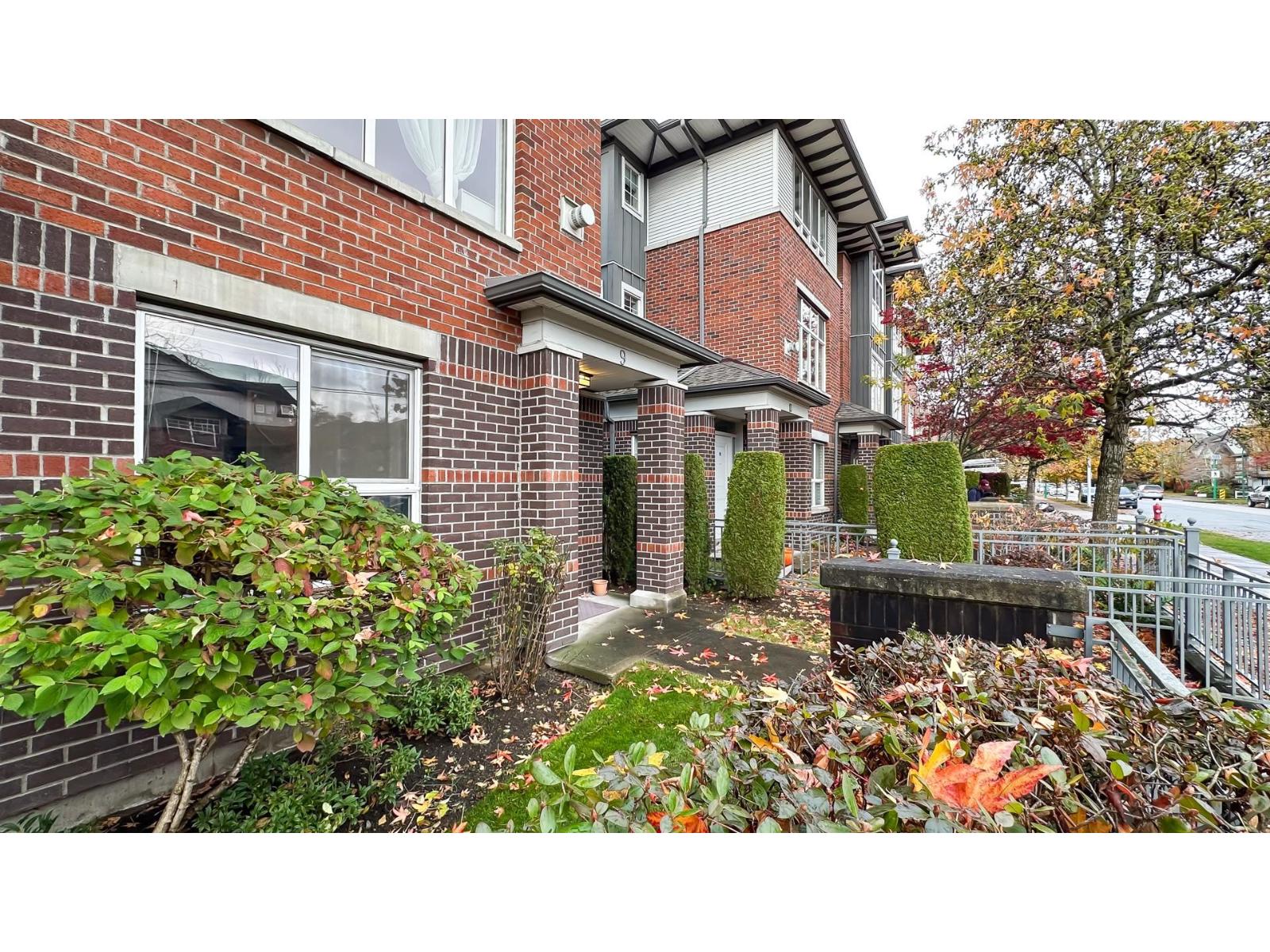 9 18777 68a Avenue, Surrey, British Columbia  V4N 0Z7 - Photo 3 - R3064205