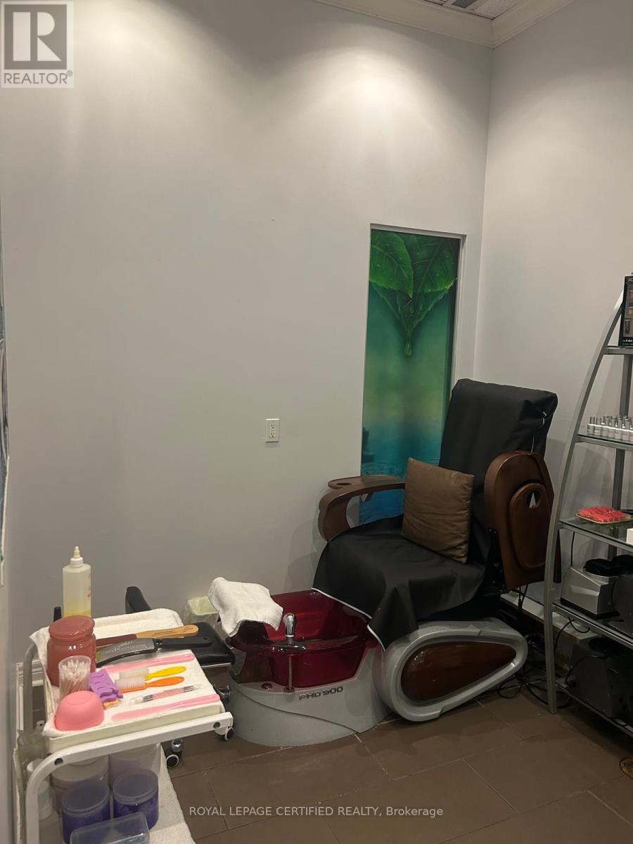 11 - 5651 Steeles Avenue E, Toronto, Ontario  M1V 5P6 - Photo 10 - E12526690