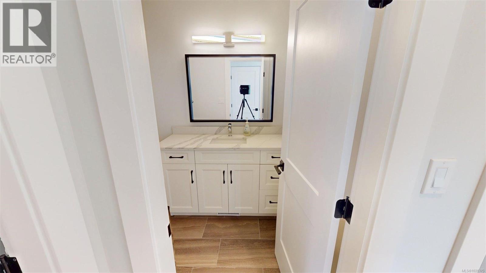 103 1217 Manzanita Pl, Nanaimo, British Columbia  V9T 0L7 - Photo 24 - 1020375