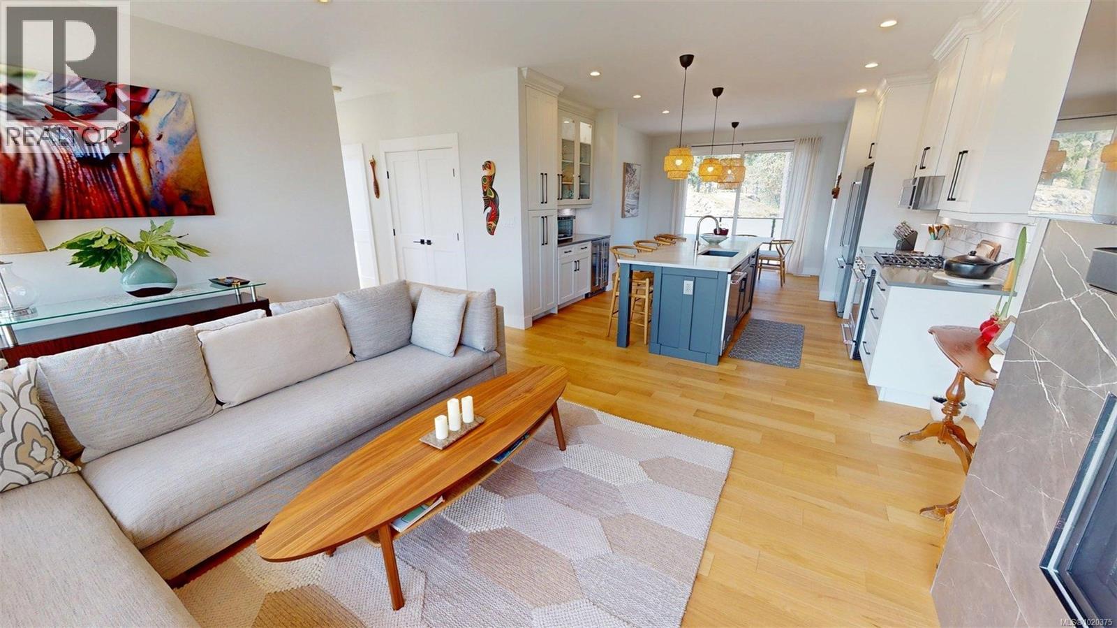 103 1217 Manzanita Pl, Nanaimo, British Columbia  V9T 0L7 - Photo 4 - 1020375