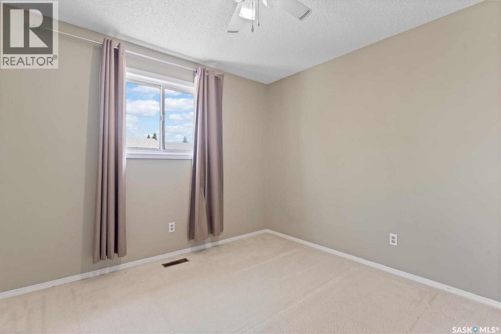 107 610 Perehudoff Crescent, Saskatoon, Saskatchewan  S7N 4H5 - Photo 16 - SK023944