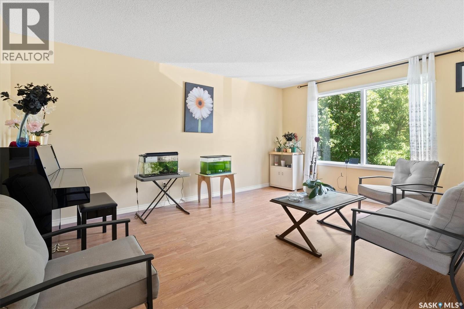 107 610 Perehudoff Crescent, Saskatoon, Saskatchewan  S7N 4H5 - Photo 4 - SK023944