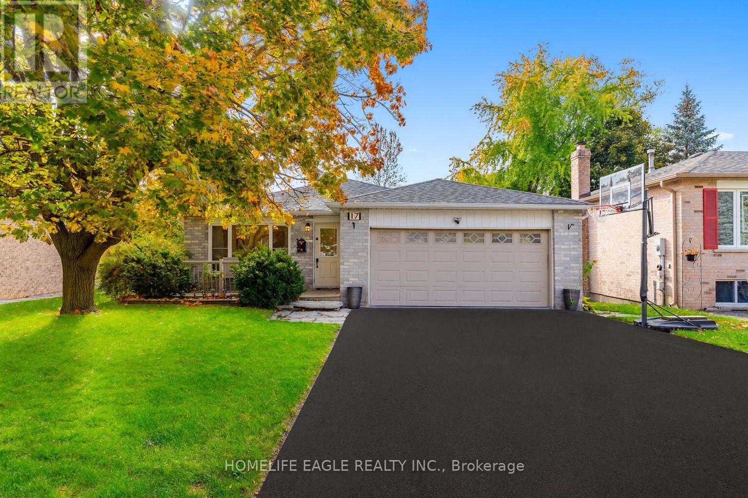 17 BECKETT AVENUE, East Gwillimbury, Ontario