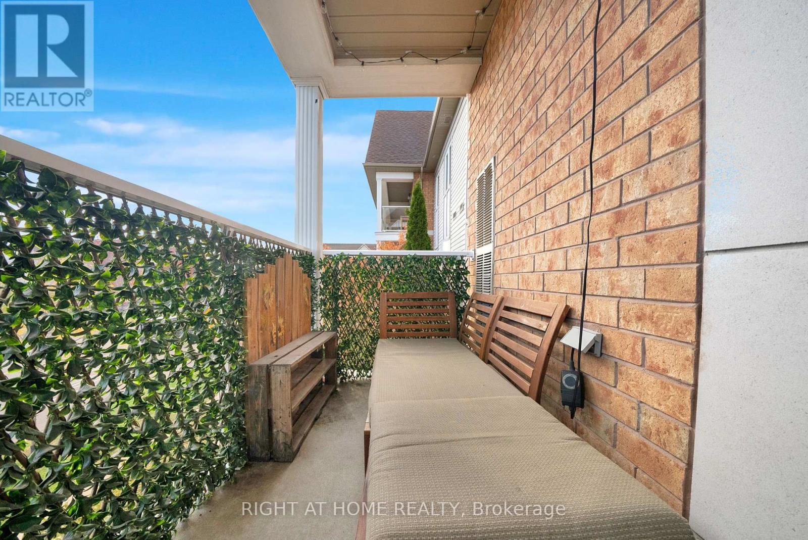 205 - 132 Aspen Springs Drive, Clarington, Ontario  L1C 0H1 - Photo 23 - E12539432