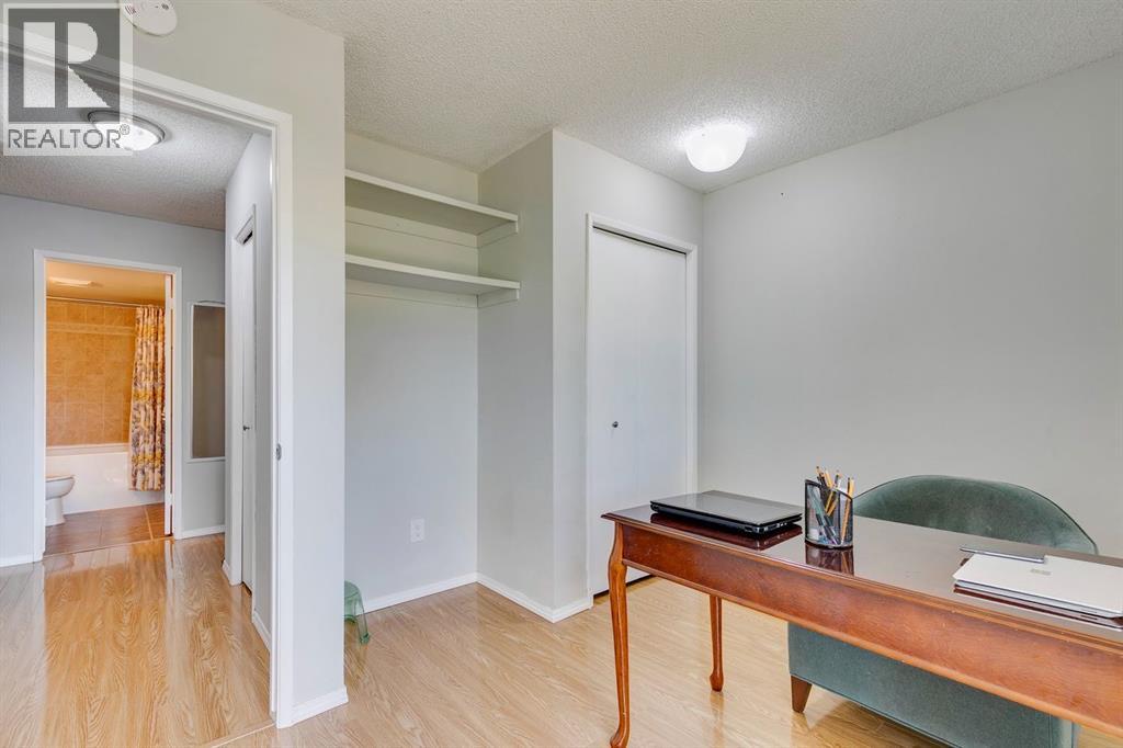 121, 860 Midridge Drive Se, Calgary, Alberta  T2X 1K1 - Photo 15 - A2263681