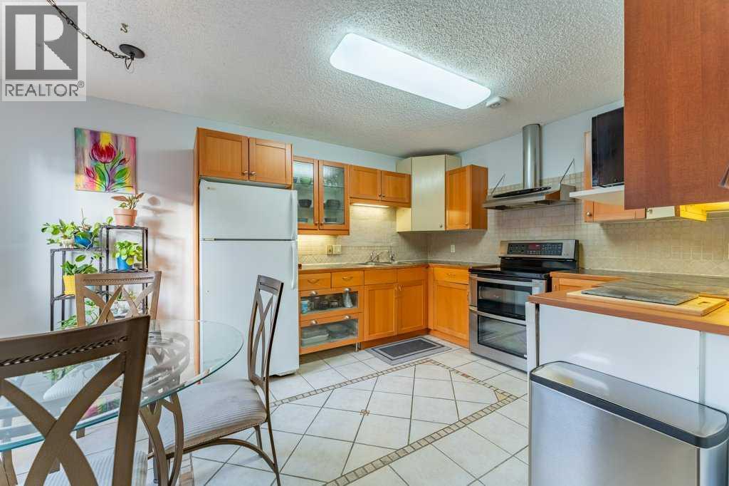 Property at 9, 6503 Ranchview Drive NW image 4