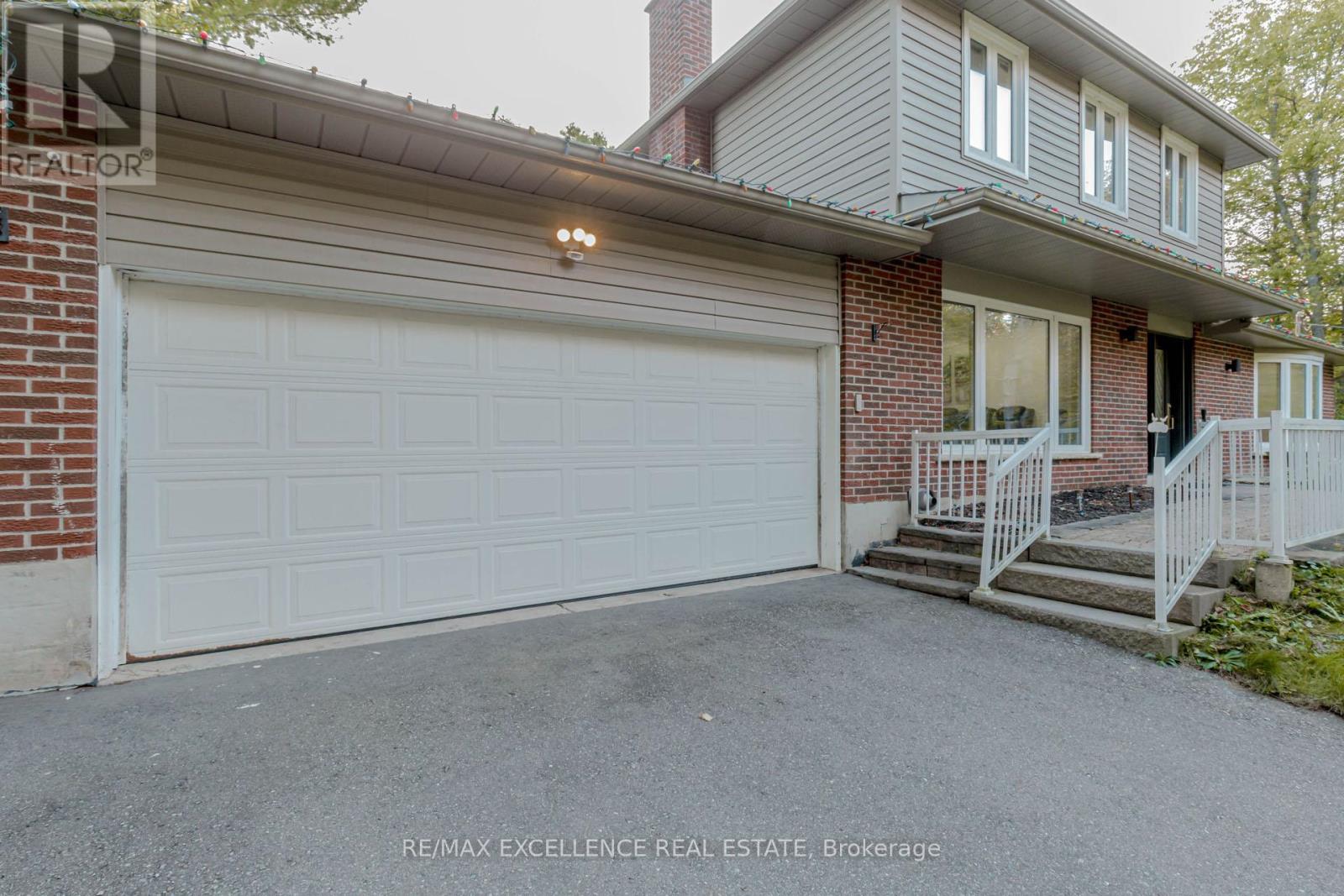 16556 Innis Lake Road, Caledon, Ontario  L7C 2Z3 - Photo 4 - W12539338