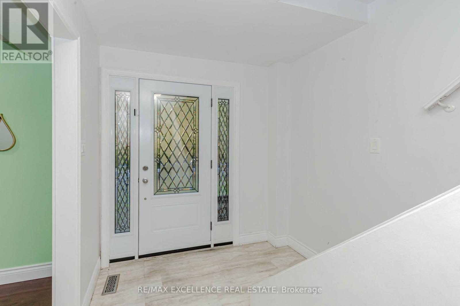 16556 Innis Lake Road, Caledon, Ontario  L7C 2Z3 - Photo 5 - W12539338