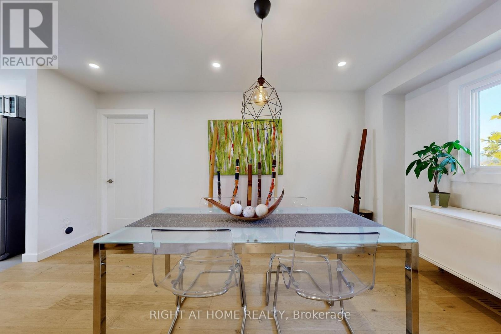 6 - 400 Bloor Street, Mississauga, Ontario  L5A 3M8 - Photo 14 - W12539346