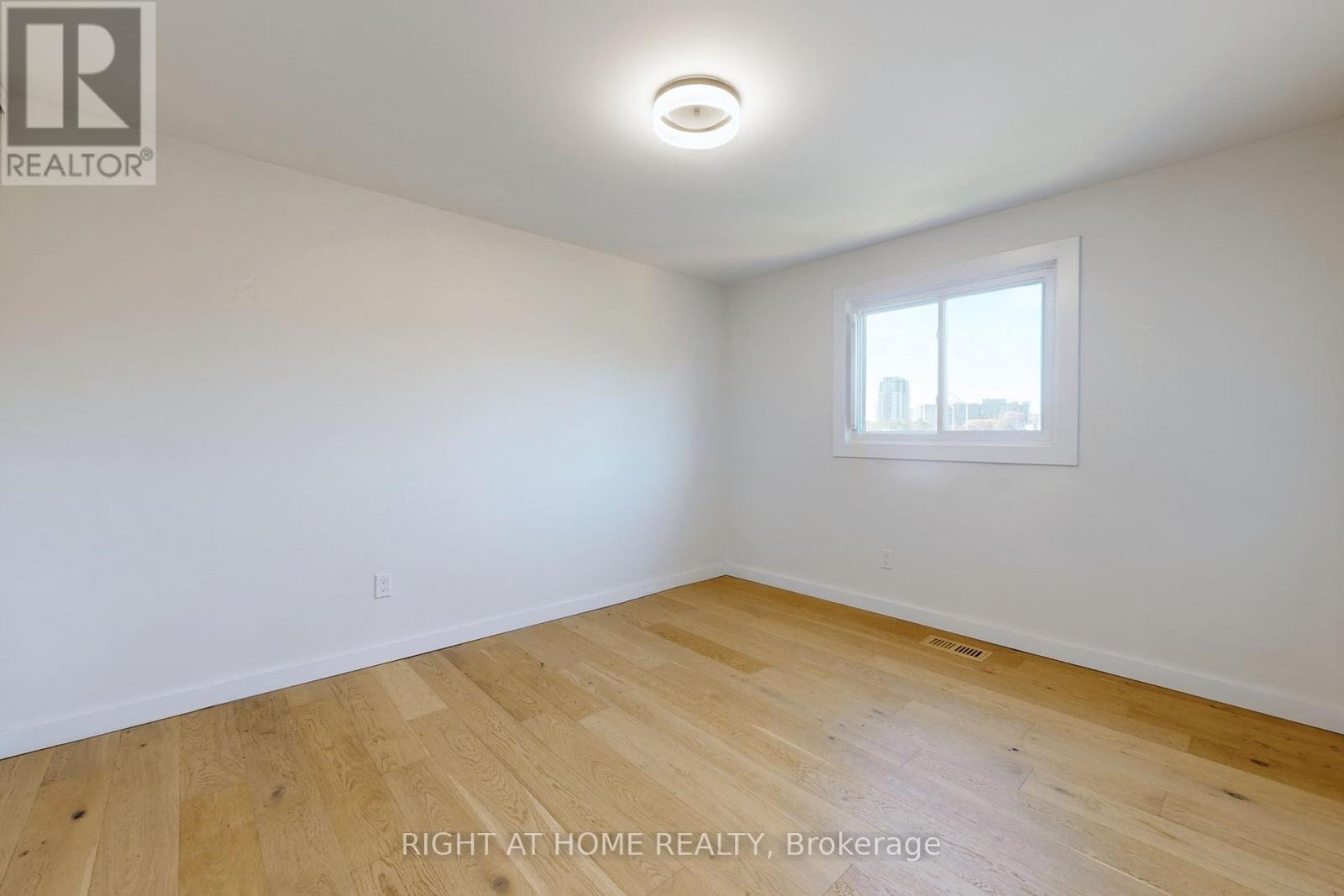 6 - 400 Bloor Street, Mississauga, Ontario  L5A 3M8 - Photo 30 - W12539346