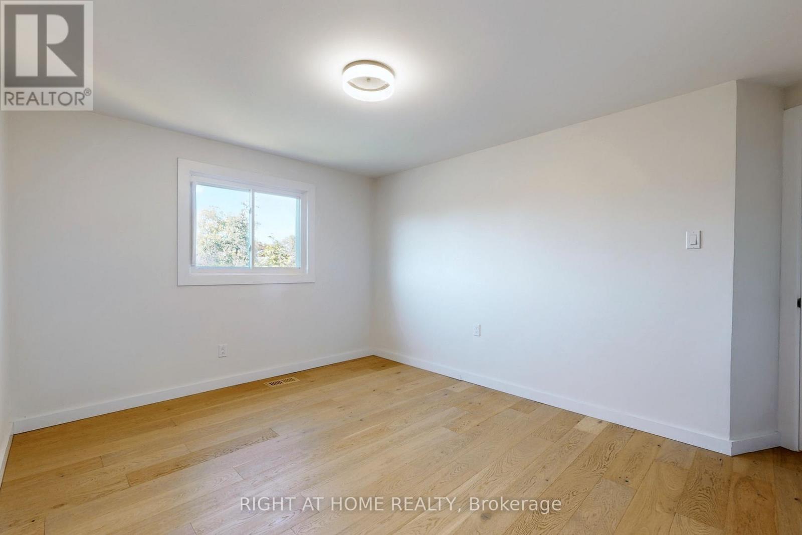 6 - 400 Bloor Street, Mississauga, Ontario  L5A 3M8 - Photo 35 - W12539346