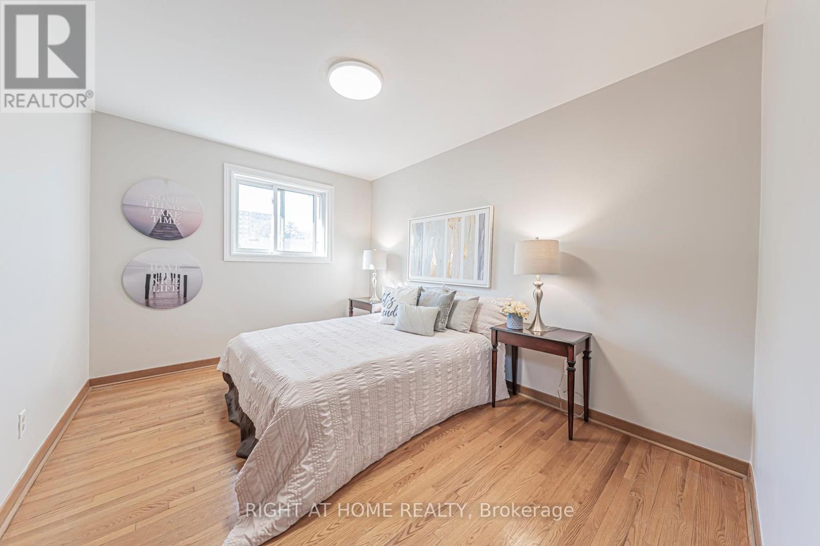 5 Greyswood Court, Toronto, Ontario  M9P 3P8 - Photo 13 - W12539350