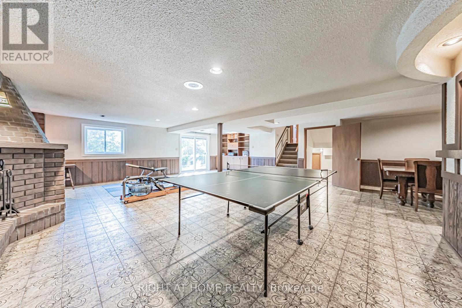 5 Greyswood Court, Toronto, Ontario  M9P 3P8 - Photo 21 - W12539350