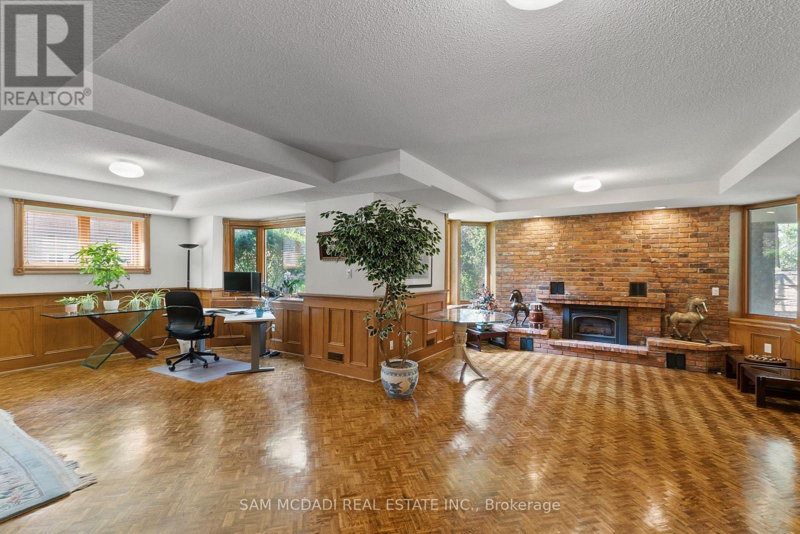 2235 Shawanaga Trail, Mississauga, Ontario  L5H 3X6 - Photo 34 - W12539354