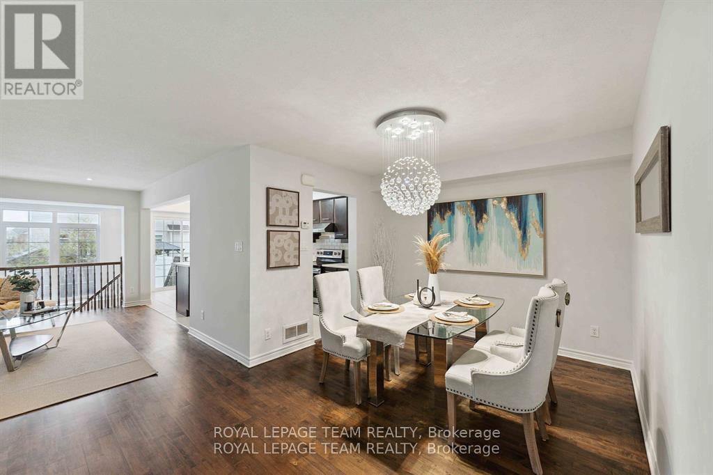 2634 Half Moon Bay Road, Ottawa, Ontario  K2J 0Y9 - Photo 3 - X12539398