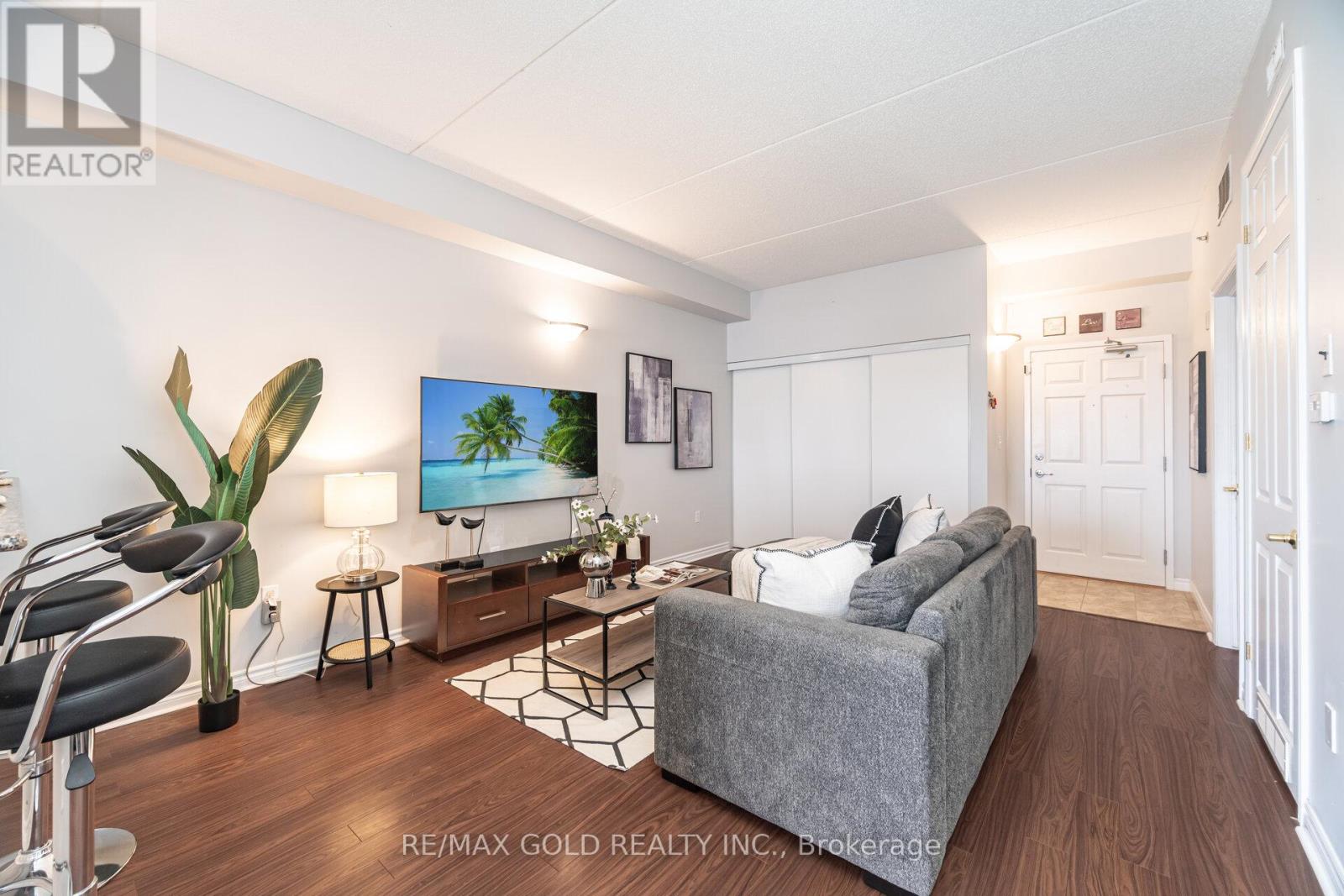 306 - 308 Watson Parkway N, Guelph, Ontario  N1E 7J2 - Photo 12 - X12539348