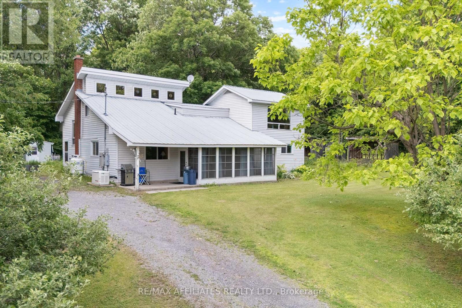 1655 OLD PERTH ROAD, Mississippi Mills, Ontario