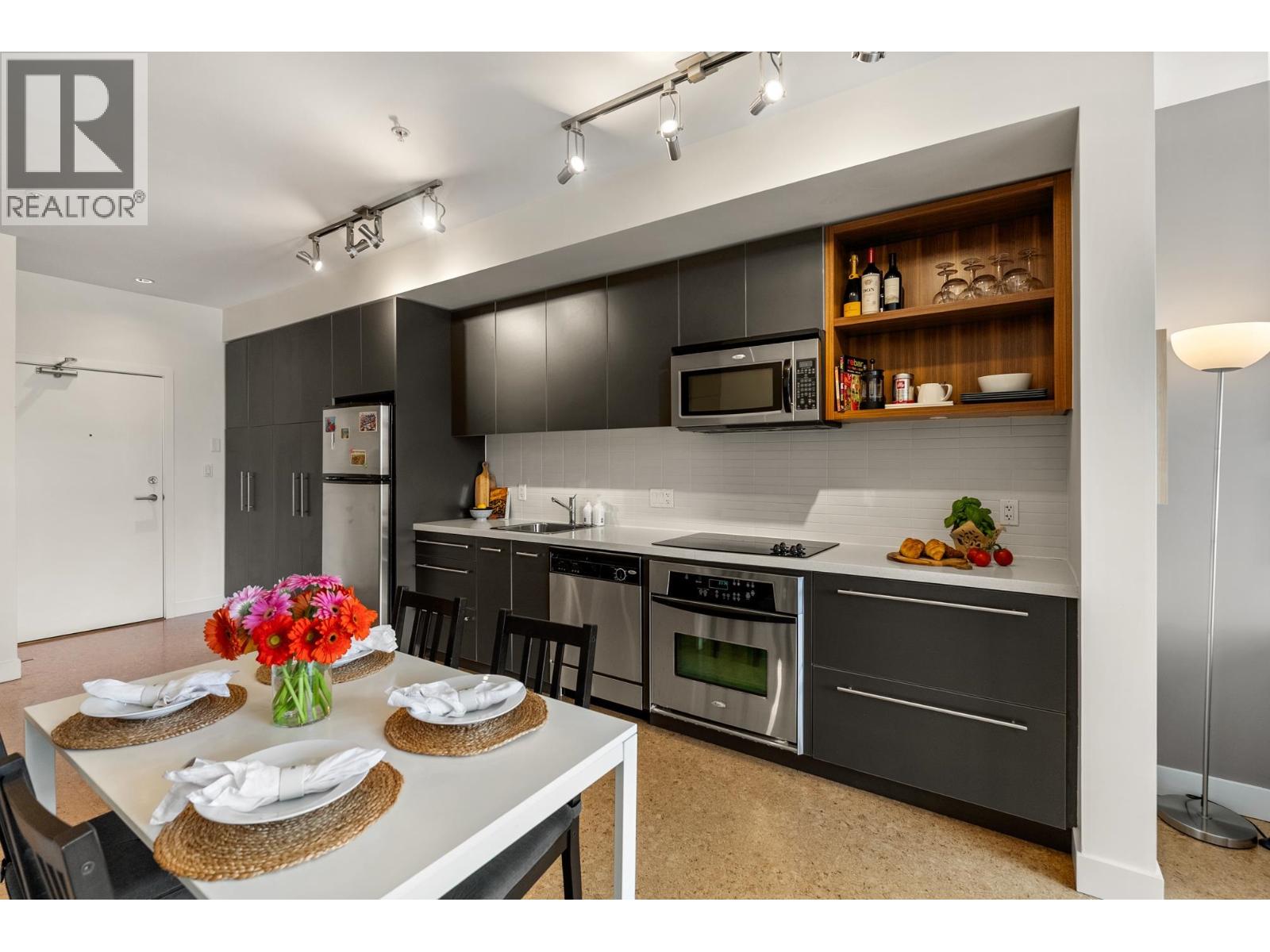 314 2828 Main Street, Vancouver, British Columbia  V5T 3G2 - Photo 8 - R3047426