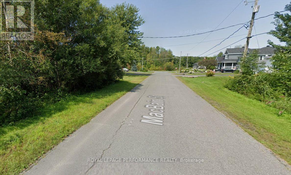 6130 Mcbain Street, South Glengarry, Ontario K0C 1E0 - Photo 2 - X12539414