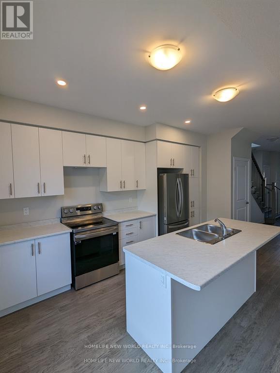 18 - 30 Mia Drive, Hamilton, Ontario  L9B 1K2 - Photo 5 - X12539046