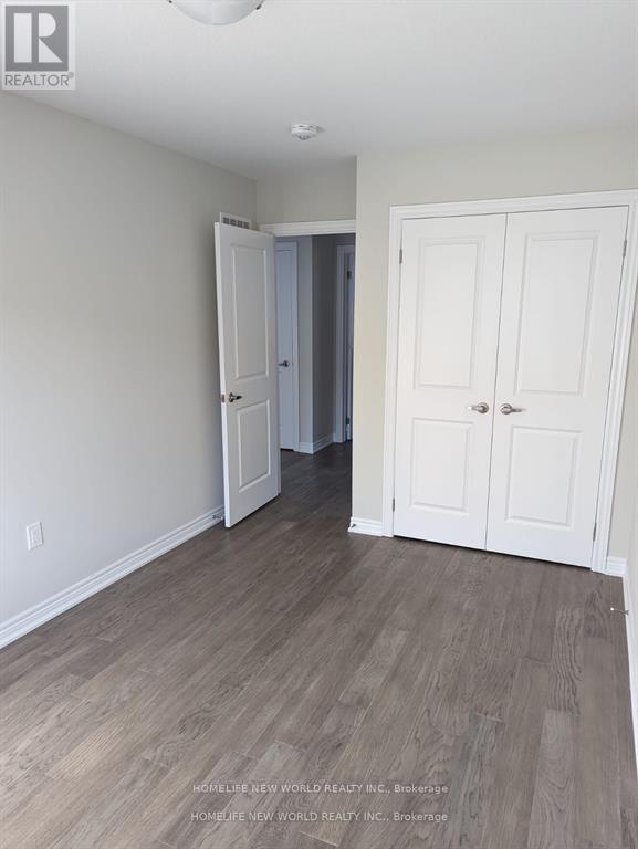 18 - 30 Mia Drive, Hamilton, Ontario  L9B 1K2 - Photo 10 - X12539046