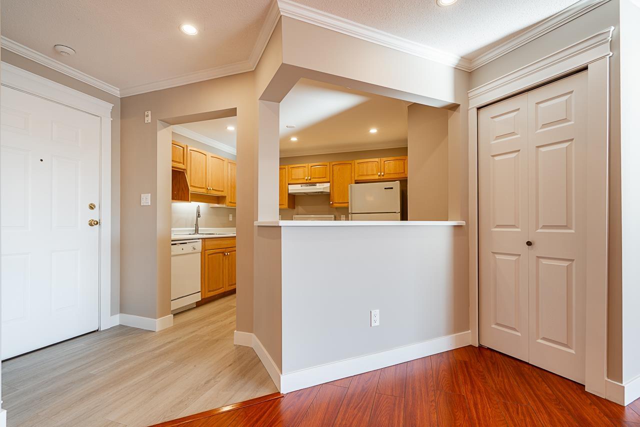 209 32044 Old Yale Road, Abbotsford, British Columbia  V2T 2C9 - Photo 6 - R3059085