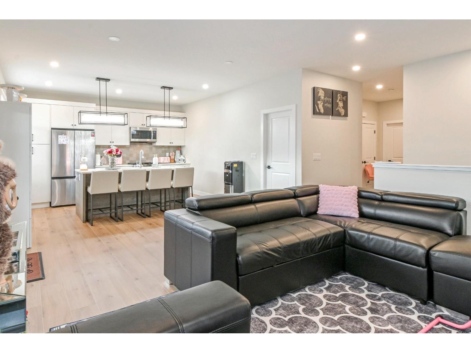 46030 Bonny Avenue, Chilliwack Proper East, Chilliwack, British Columbia  V2P 3H6 - Photo 5 - C8073757