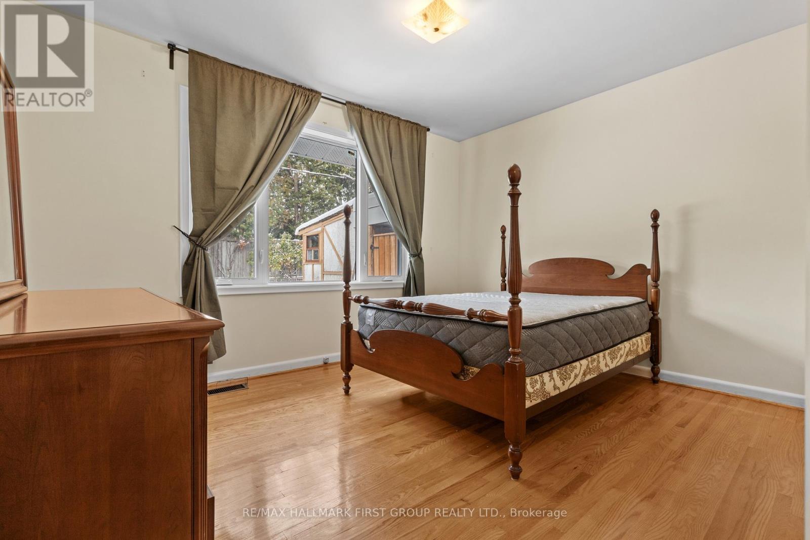 11 Merredin Place, Toronto, Ontario  M3B 1S7 - Photo 17 - C12539364
