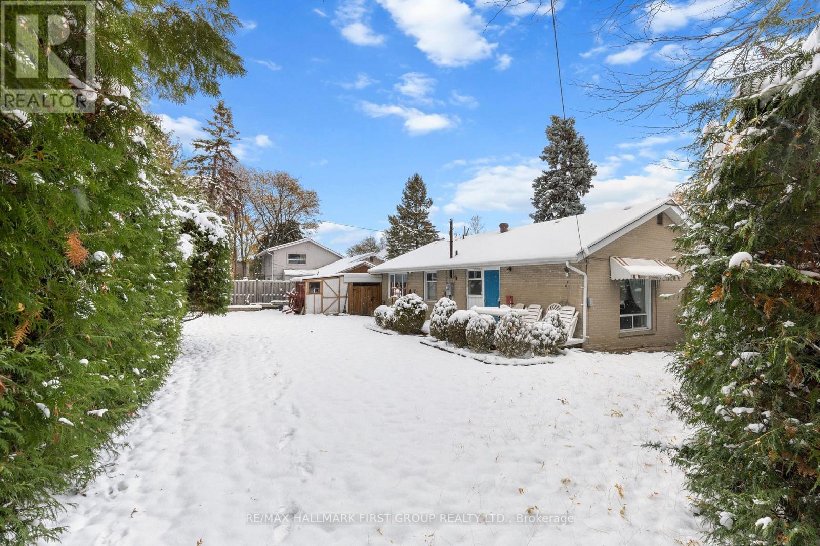 11 Merredin Place, Toronto, Ontario  M3B 1S7 - Photo 21 - C12539364