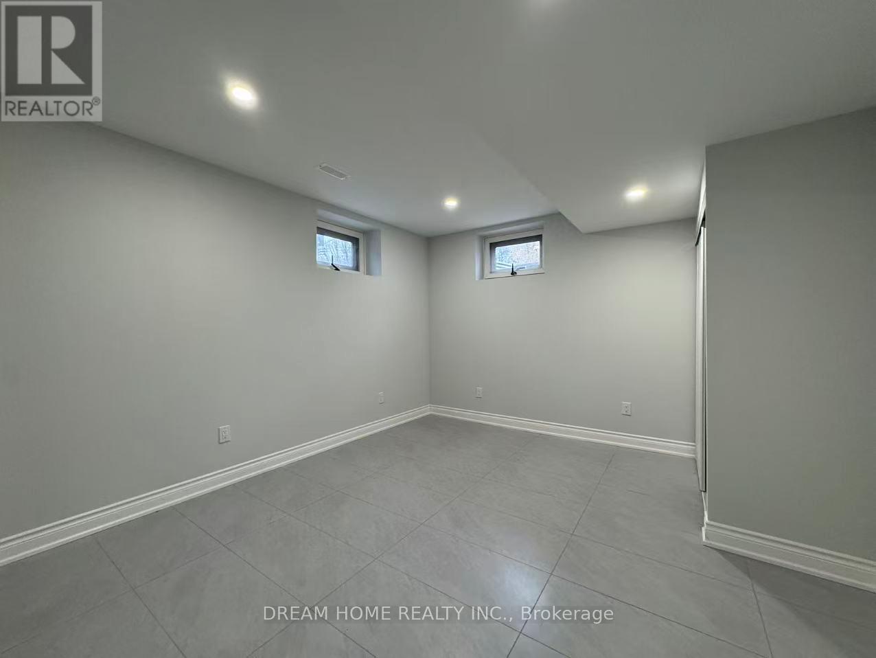 Bsmt - 50 Emmeline Crescent, Toronto, Ontario  M1S 1L2 - Photo 8 - E12539436