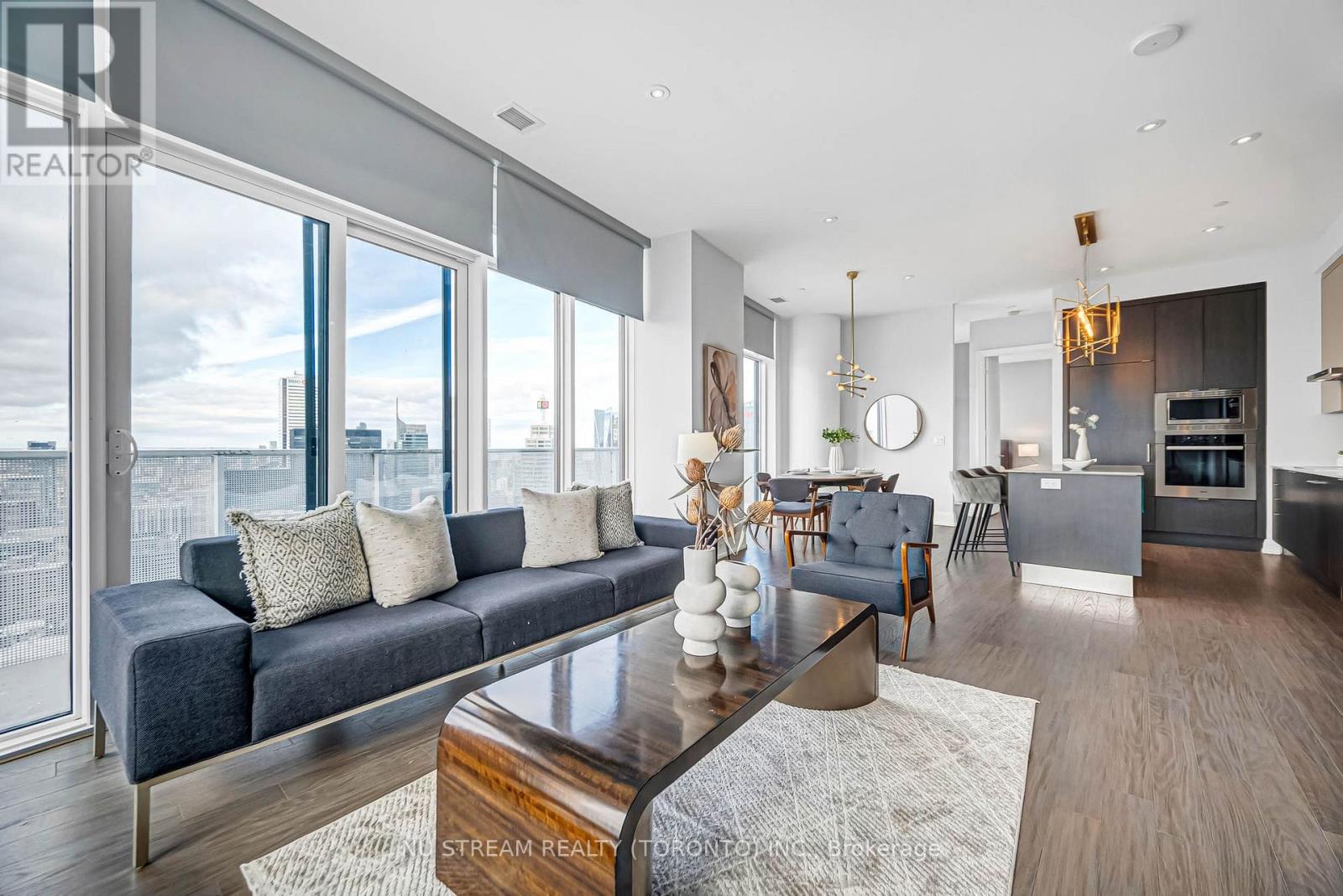 Ph101 - 100 Harbour Street, Toronto, Ontario  M5J 0B5 - Photo 12 - C12526298