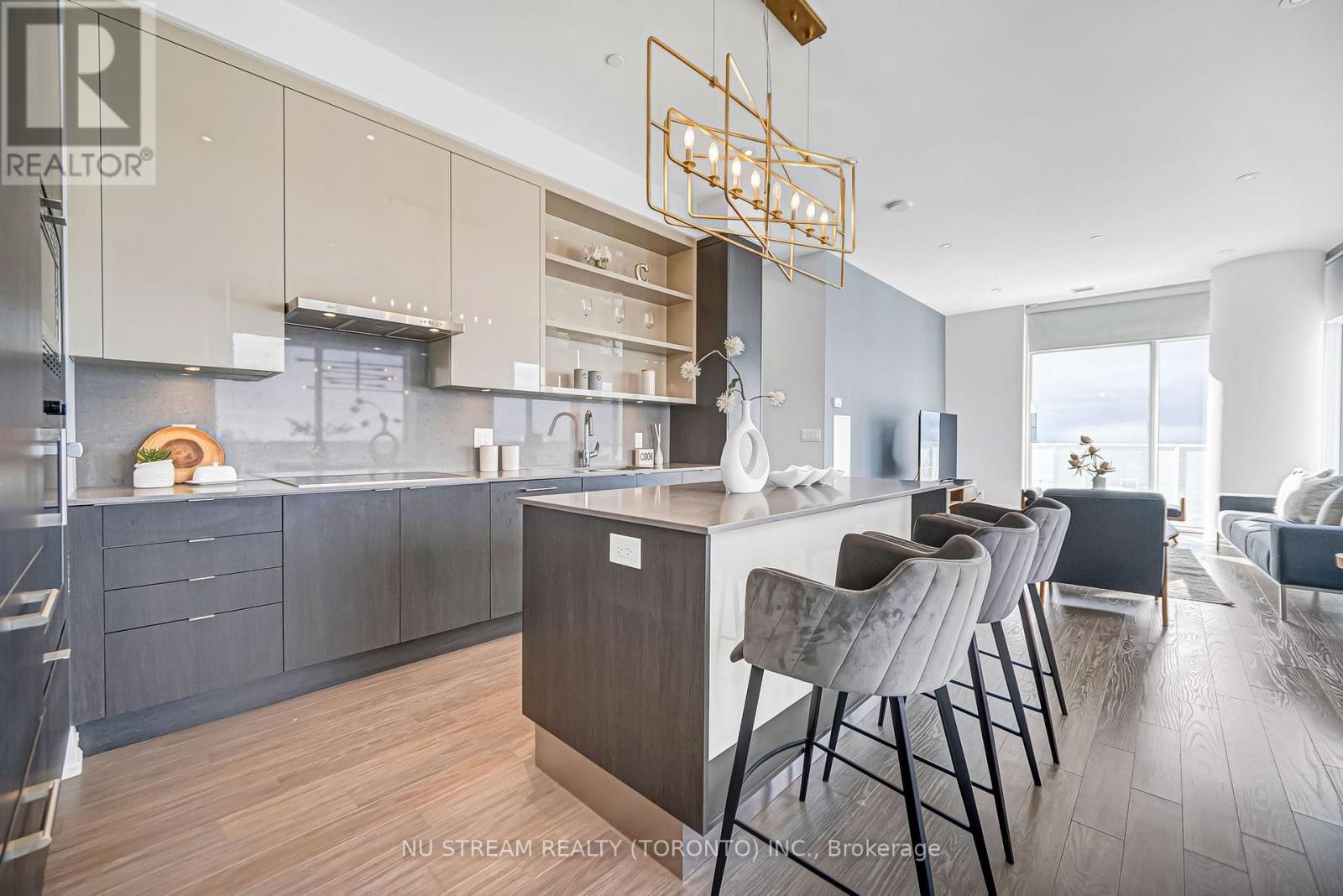 Ph101 - 100 Harbour Street, Toronto, Ontario  M5J 0B5 - Photo 16 - C12526298