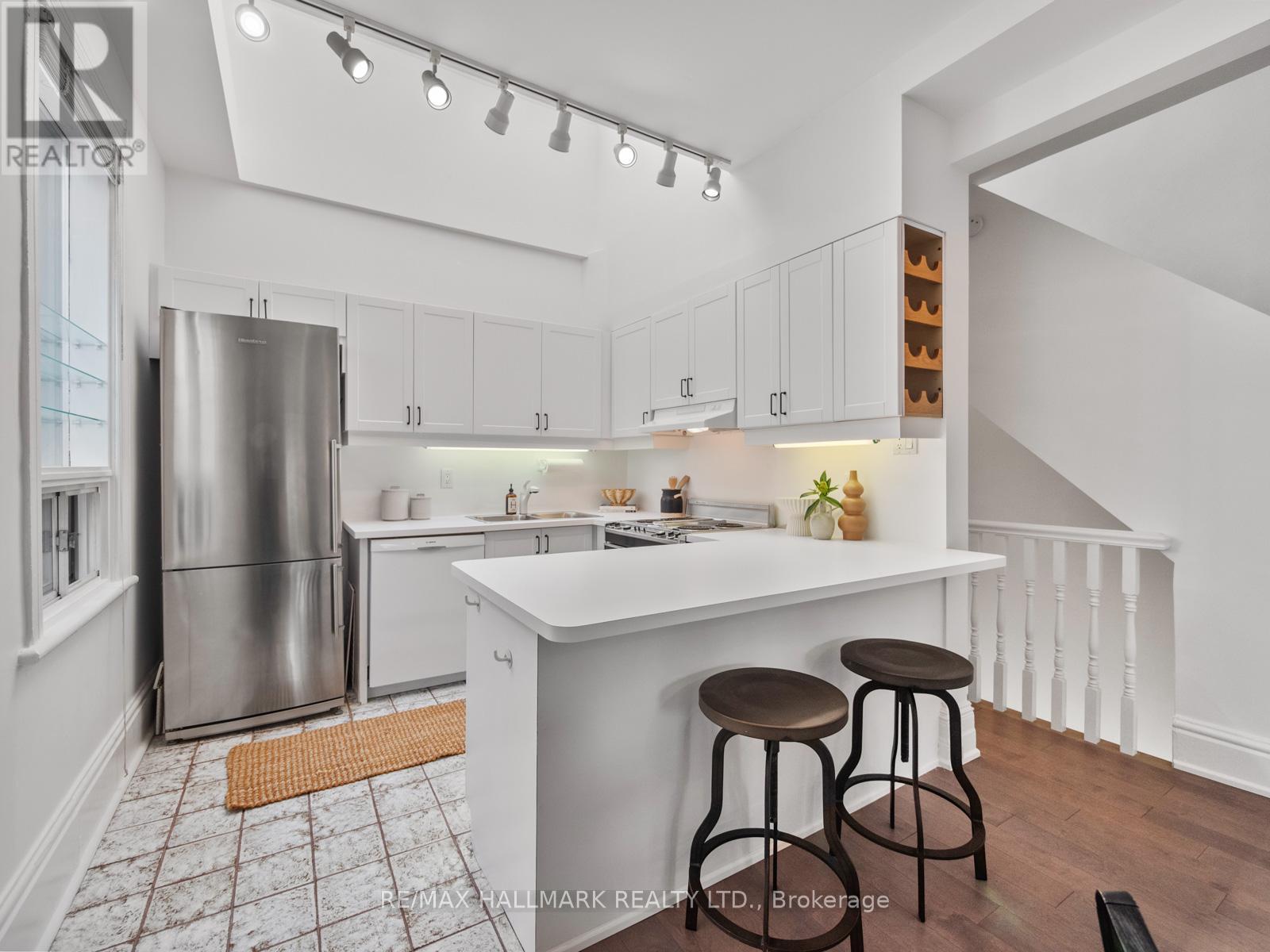 133 Langley Avenue, Toronto, Ontario  M4K 1B6 - Photo 30 - E12539174