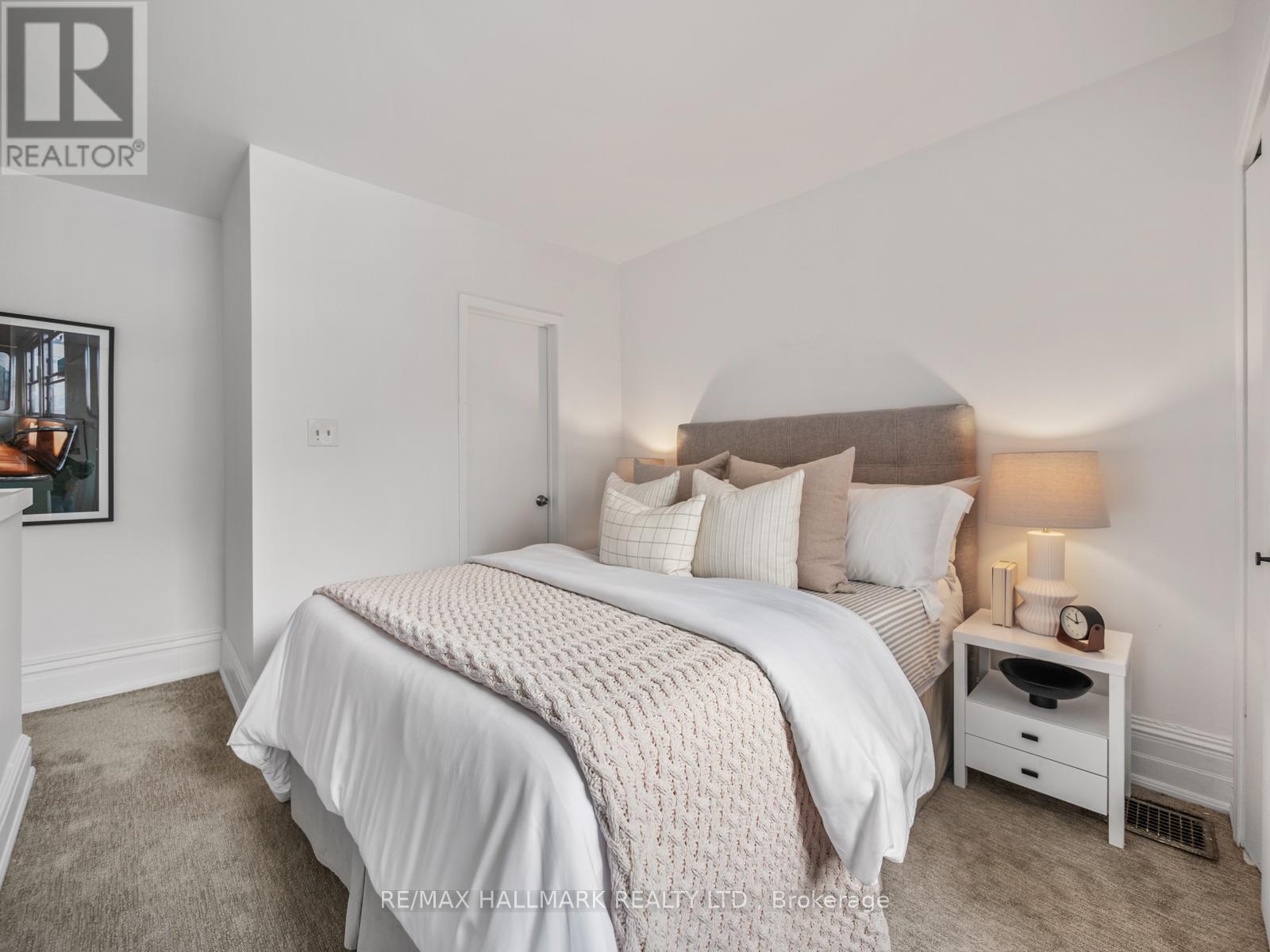 133 Langley Avenue, Toronto, Ontario  M4K 1B6 - Photo 16 - E12539174