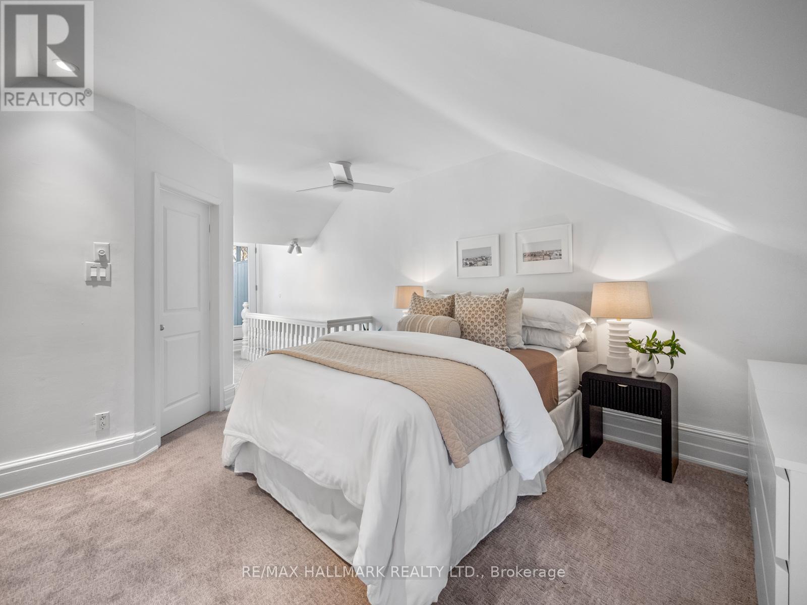 133 Langley Avenue, Toronto, Ontario  M4K 1B6 - Photo 35 - E12539174