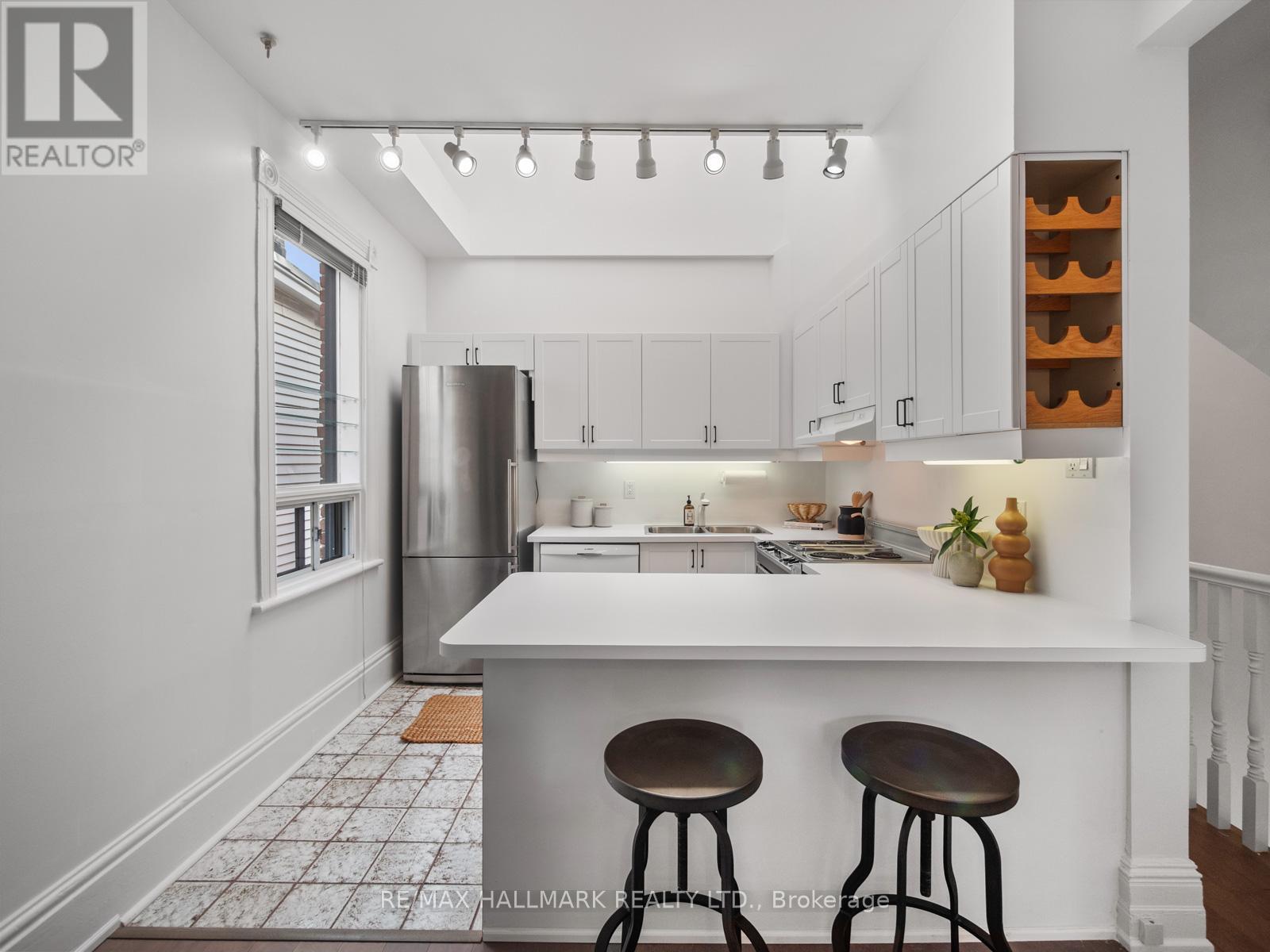 133 Langley Avenue, Toronto, Ontario  M4K 1B6 - Photo 31 - E12539174