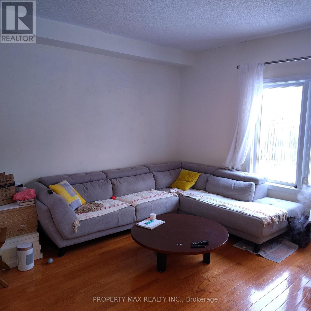 55 Park Place Drive, Markham, Ontario  L6E 1Z9 - Photo 7 - N12539374