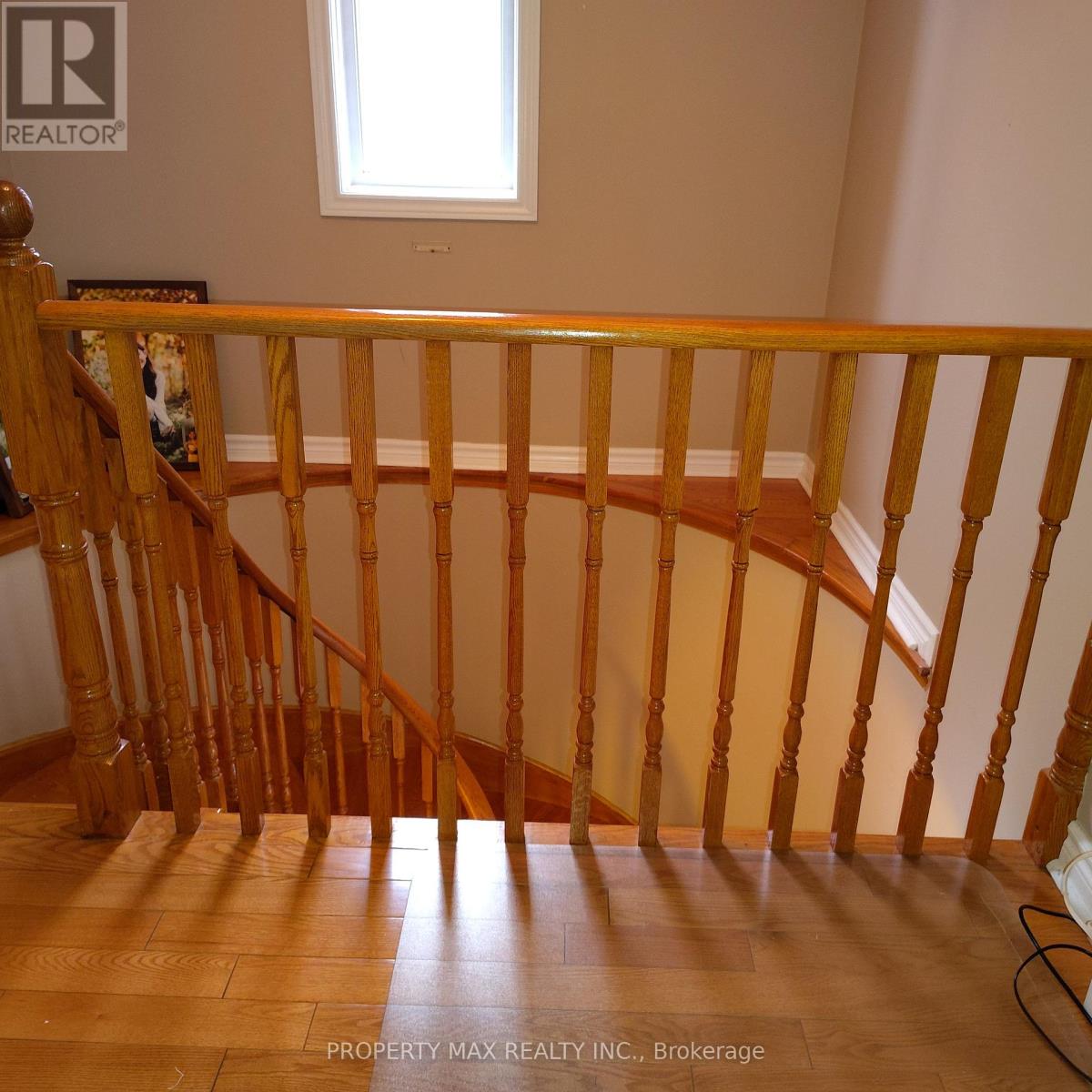 55 Park Place Drive, Markham, Ontario  L6E 1Z9 - Photo 8 - N12539374