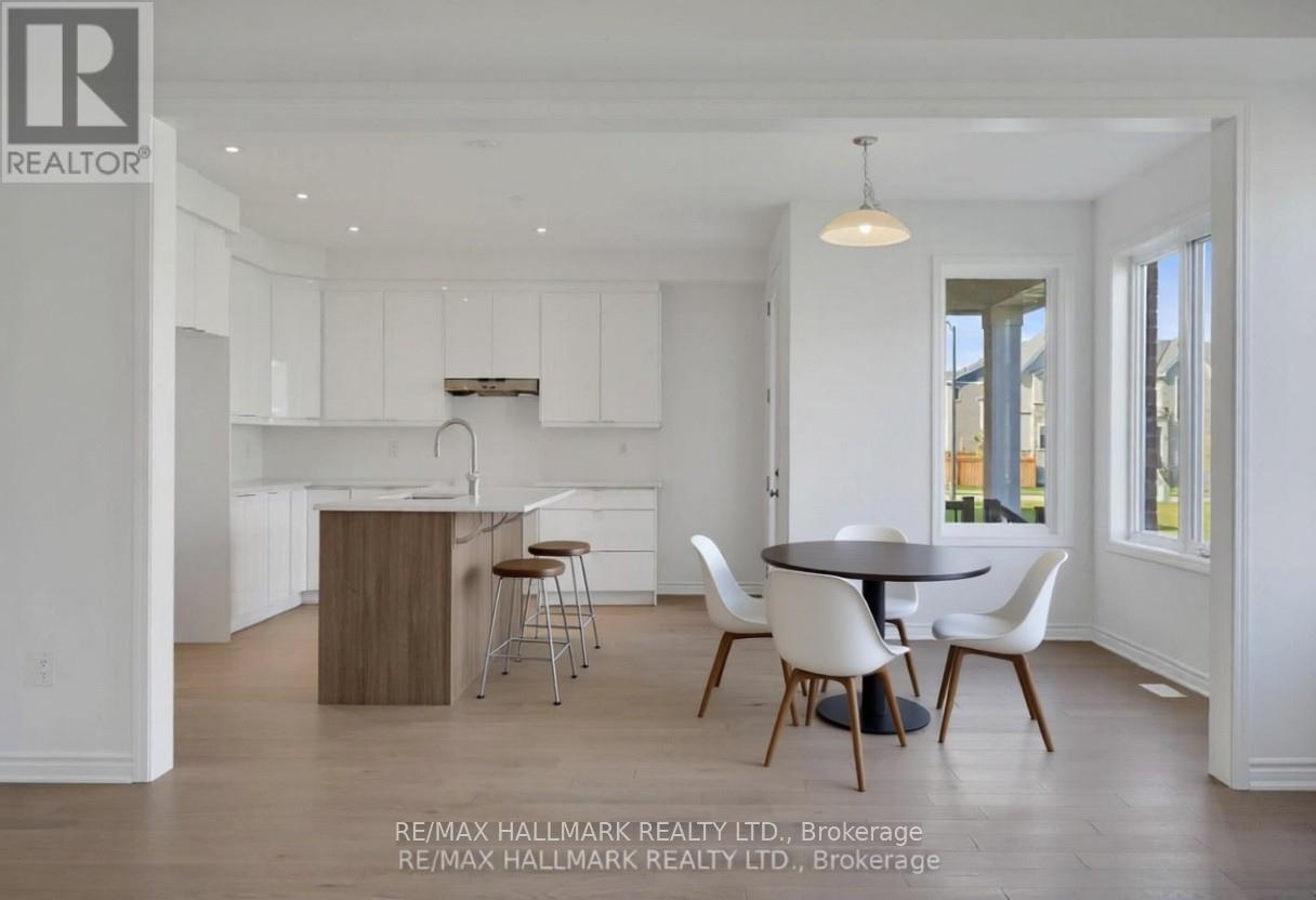 626 Newlove Street, Innisfil, Ontario  L9S 0R9 - Photo 10 - N12539388