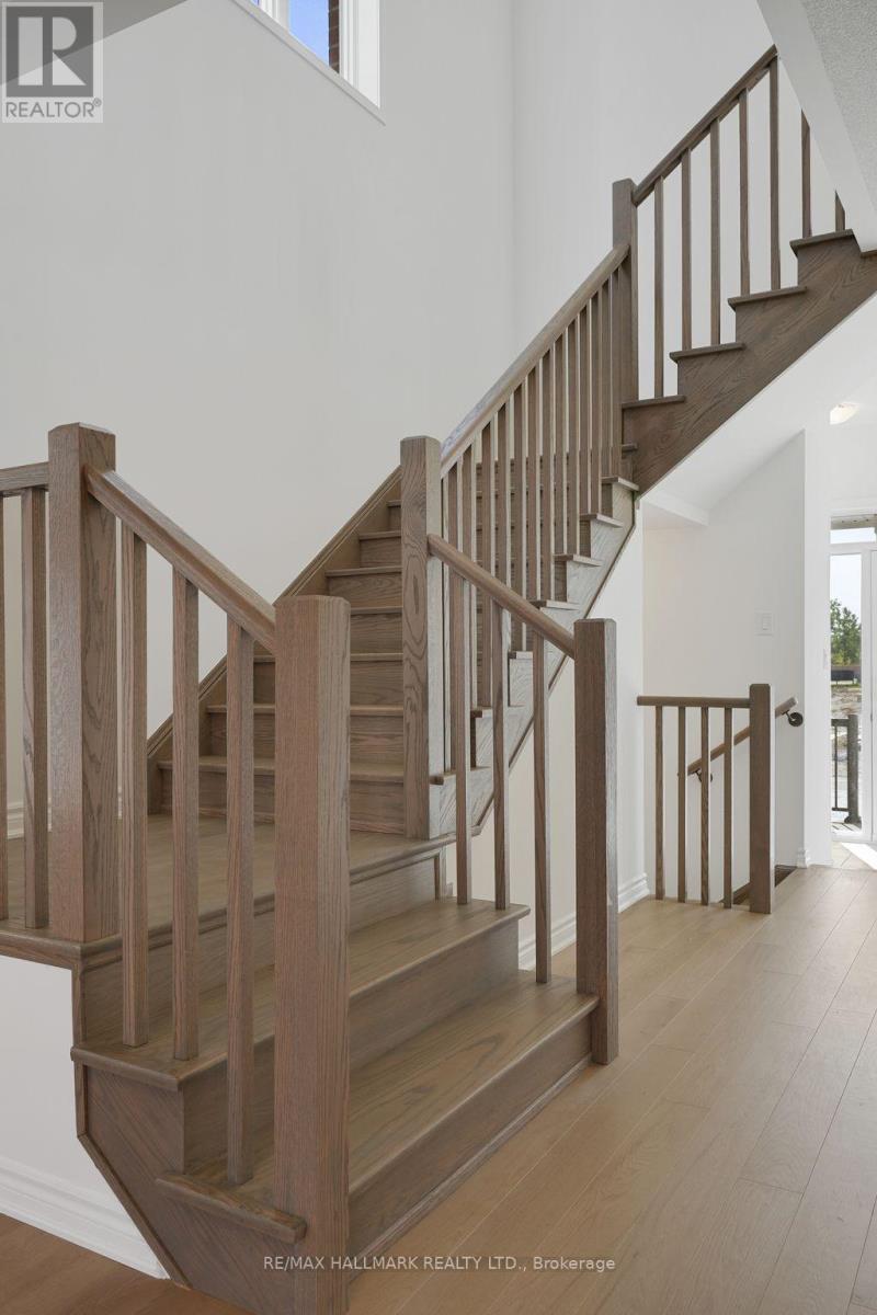 626 Newlove Street, Innisfil, Ontario  L9S 0R9 - Photo 15 - N12539388